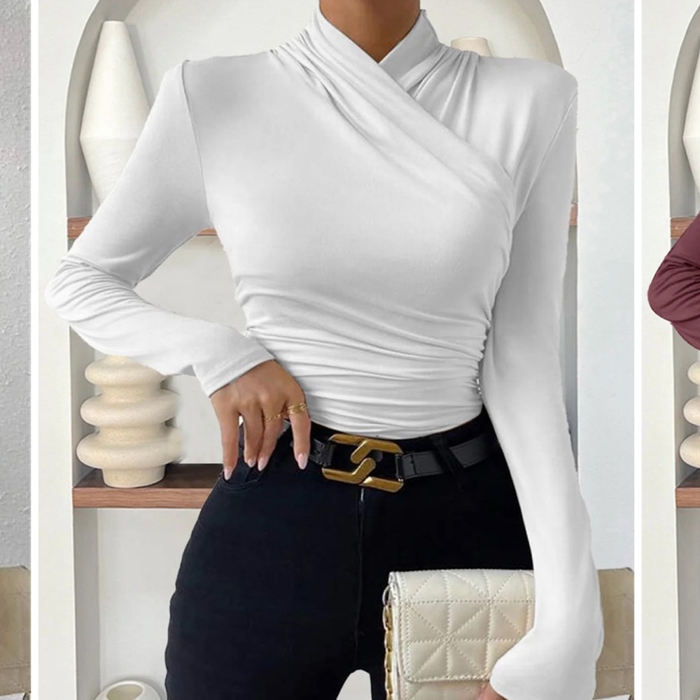 NWT White Cross-Over Collar Pleated Top by Commense- Large